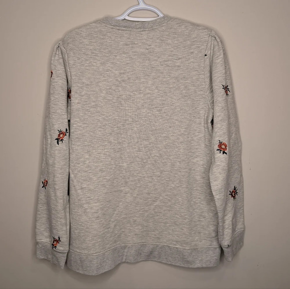 Blair Scoop Crew Neck Grey Sweatshirt Embroidered Flower Detail Women Medium - Picture 2 of 9